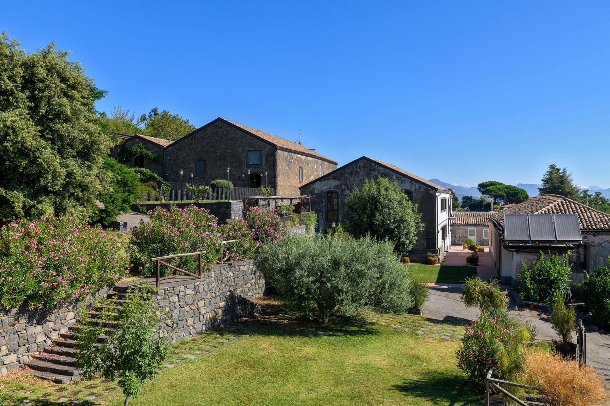 La Pietra Antica O' Munti Villa Mascali Exterior foto