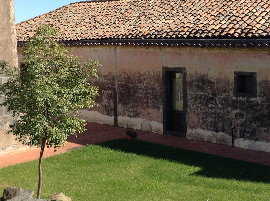 La Pietra Antica O' Munti Villa Mascali Exterior foto